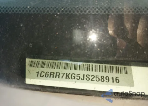 2018 Ram 1500 Express 4X4 5'7 Box from USA, damaged, VIN 1C6RR7KG5JS258916